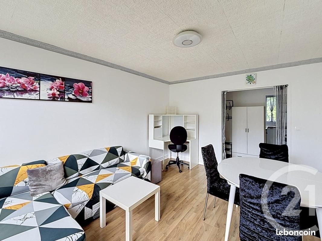Appartement 3 pièces 52 m² · à Vitry-sur-Seine · 52 m² · 180 000 €