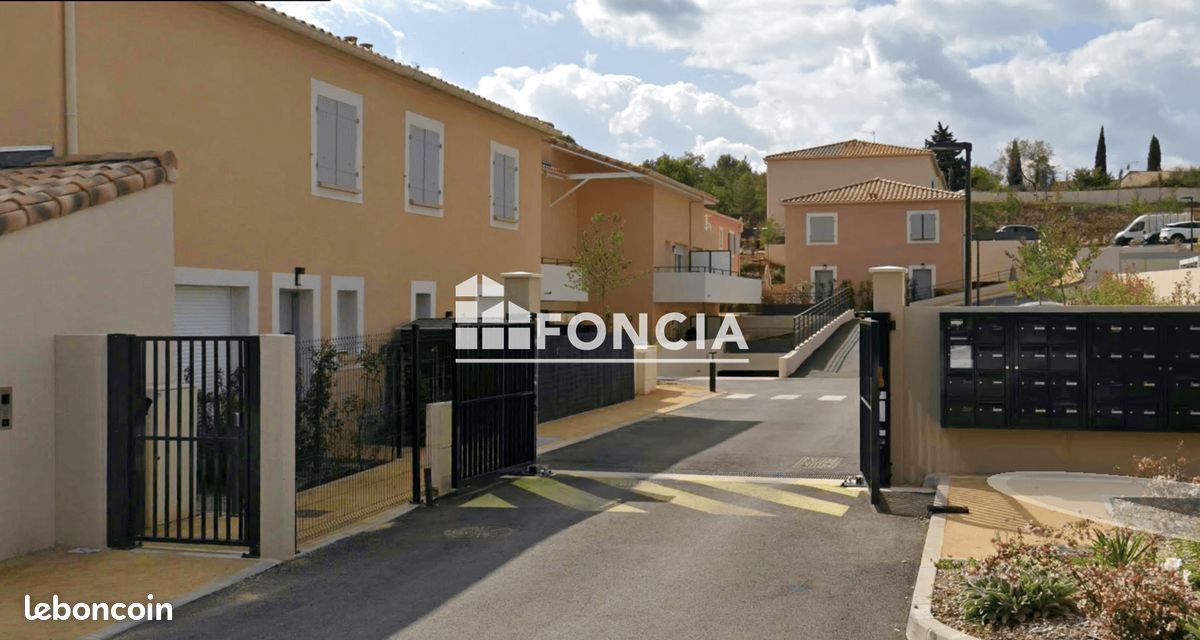 Maison 2 pièces 50 m² · à Saint-Maximin-la-Sainte-Baume · 50 m² · 777 €/mois