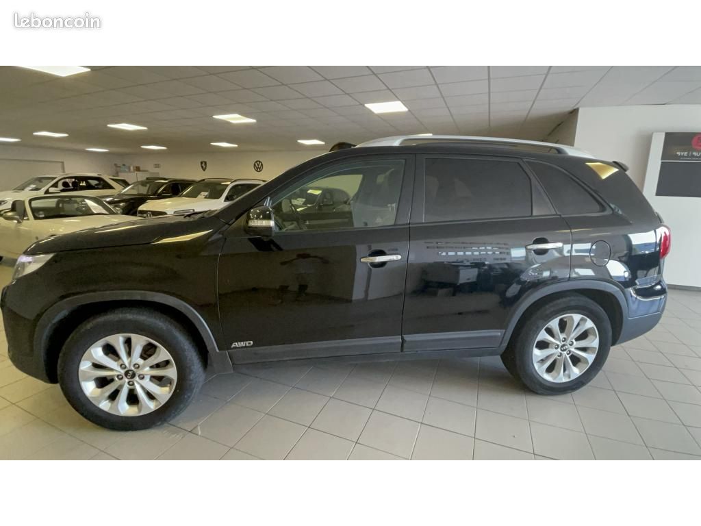 KIA SORENTO 2.2 CRDI 197 7pl II 7 PL Premium 4X4 GARANTIE DE 6 A 36 MOIS (image 5)