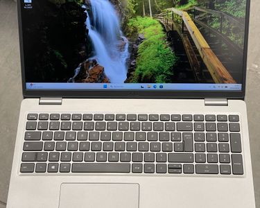 Dell Latitude 5520 Ordinateur Portable Professionnel 15,6