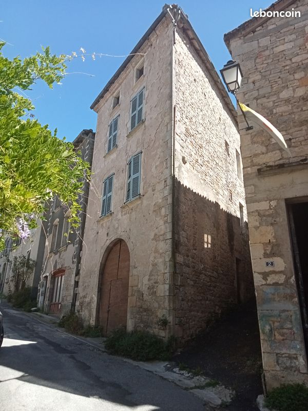 Maison 5 pièces 130 m² · à Caylus · 130 m² · 43 000 €