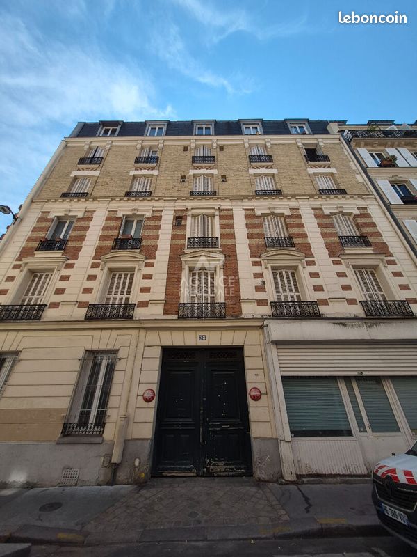 Immeuble 1540 m² · à Paris · 1 540 m² · 7 460 000 €