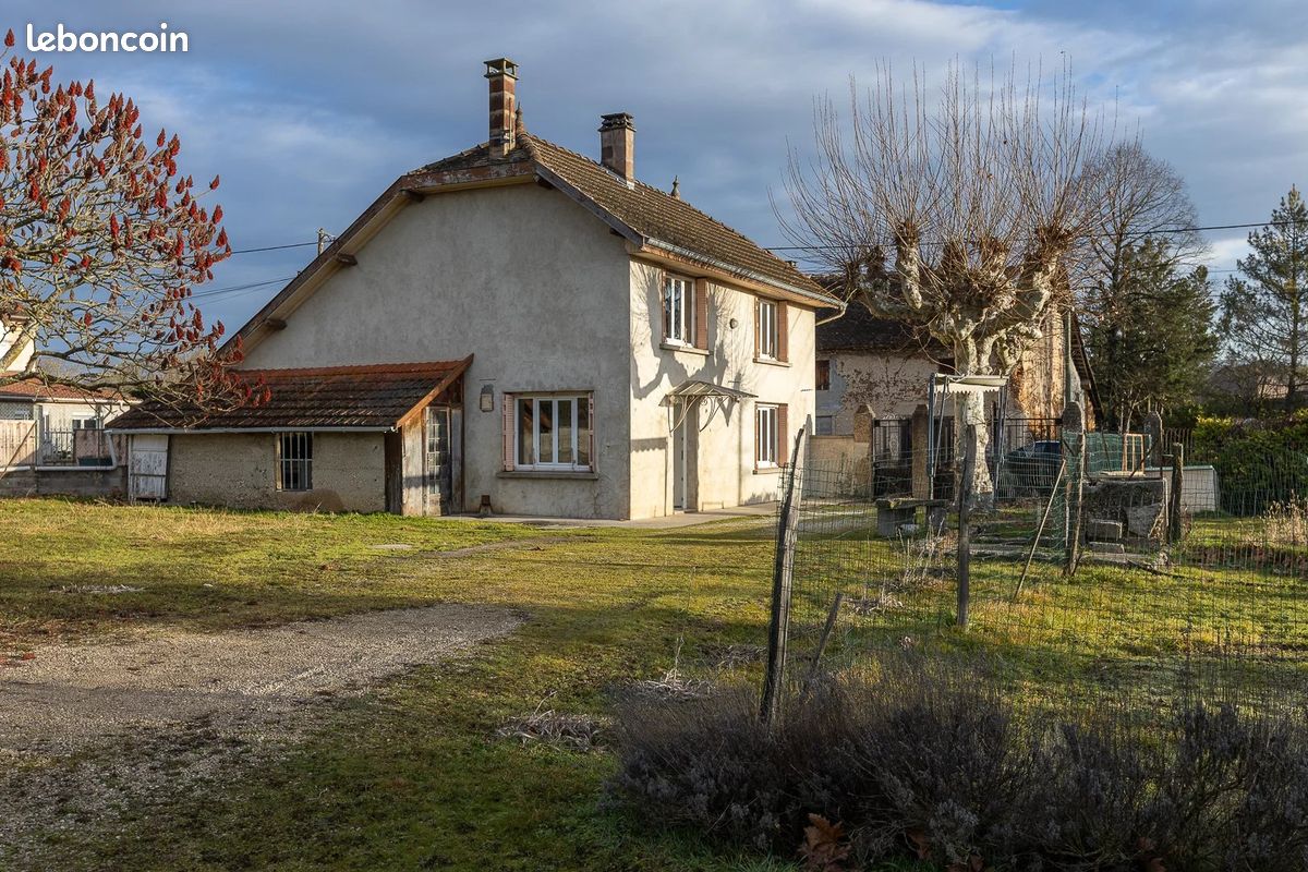 Maison 4 pièces 94 m² · à Arandon-Passins · 94 m² · 178 000 €