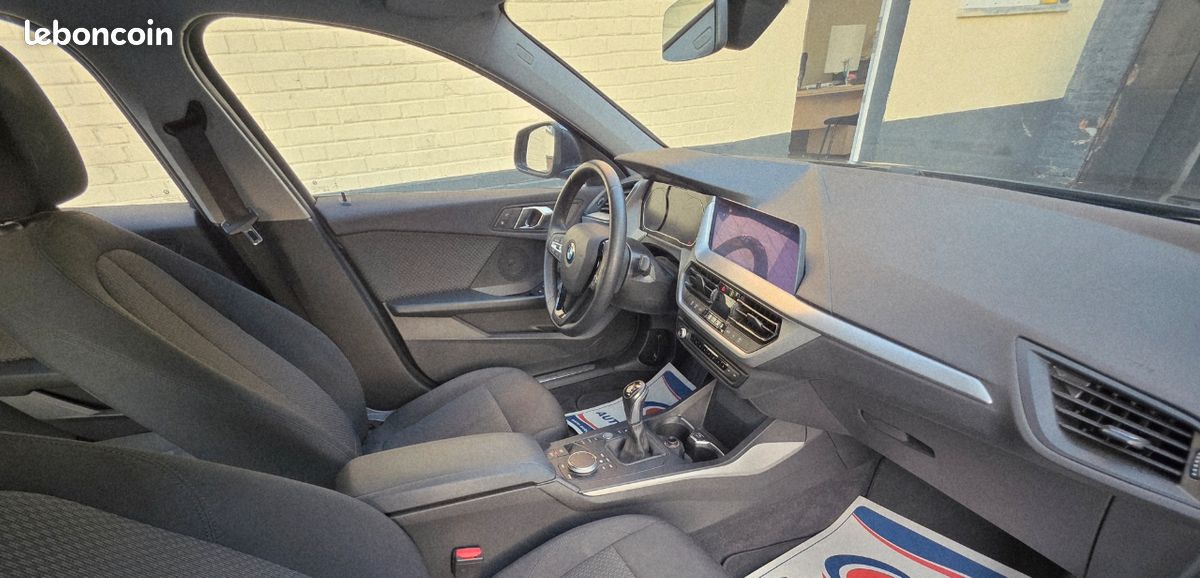 Bmw serie 1 vend avec garantie (image 3)