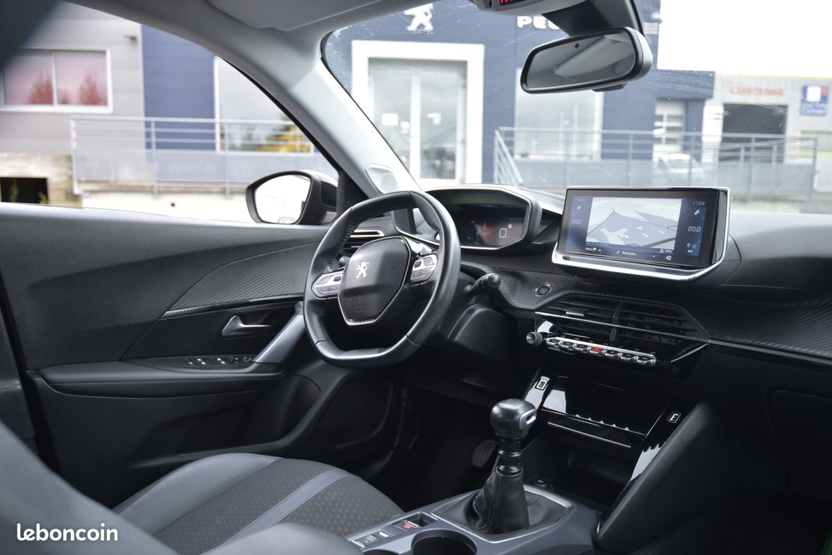 Peugeot 2008 1.5 bluehdi 100cv allure bvm (image 3)