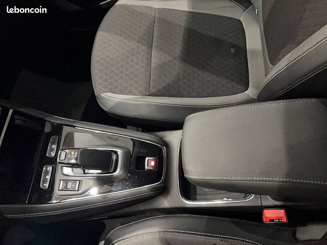 OPEL Grandland X Hybrid4 300 ch AWD BVA8 Ultimate (image 26)