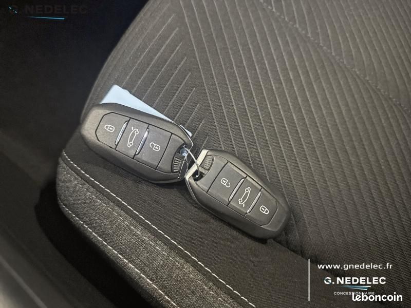 Peugeot 308 1.2 PureTech 130ch S&S Active Pack (image 14)