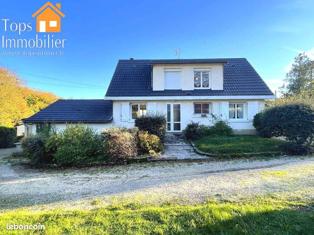 Maison 5 pièces 135 m² · à Villefranche-de-Rouergue · 135 m² · 210 000 €