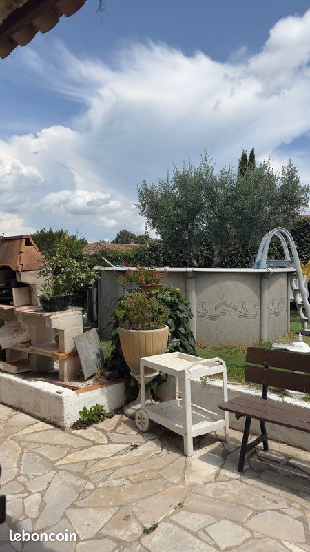 Bas de villa louable sur Fréjus (image 2)