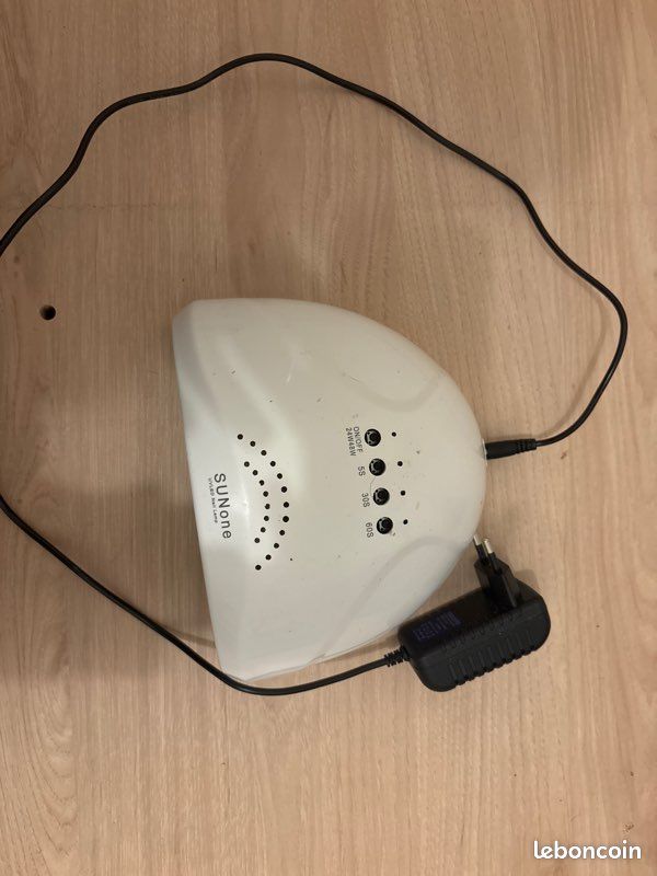 Lampe uv pour les ongles (image 4)