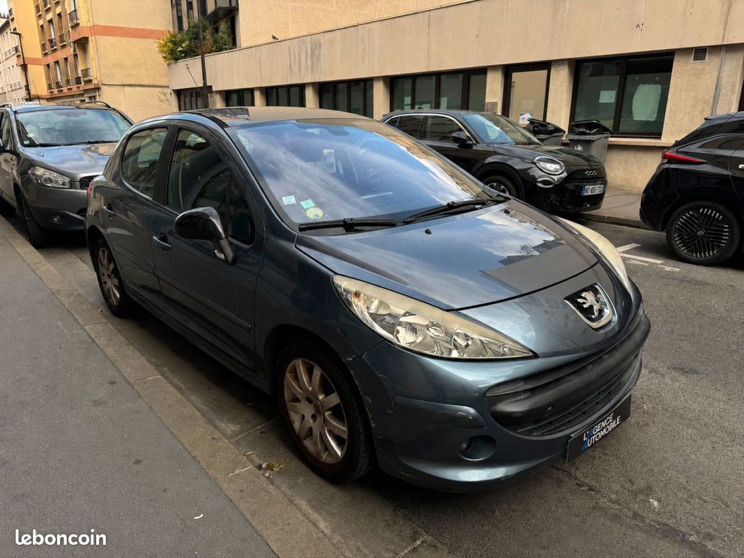 PEUGEOT 207 1.6 120ch Exécutive - 2ème Main / Courroie Accessoire OK (image 6)