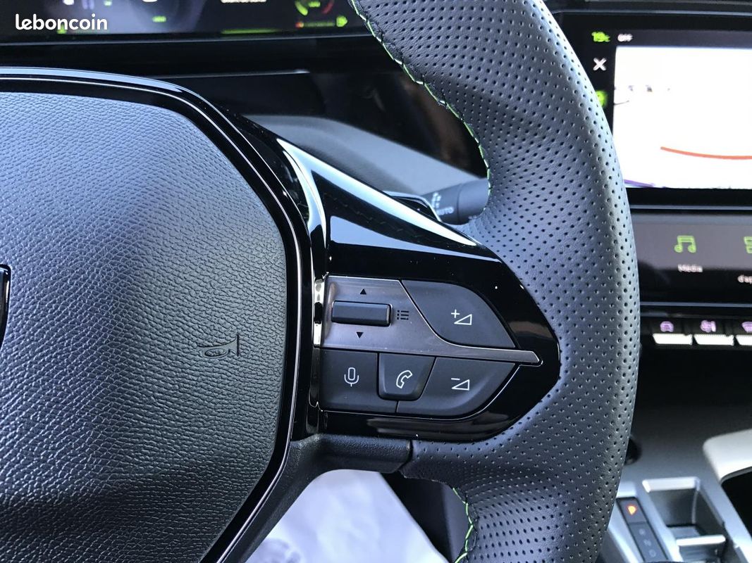 PEUGEOT 308 Hybrid 145 e-DCS6 GT (image 22)