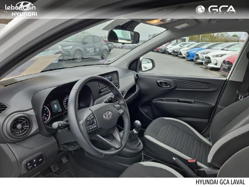 Hyundai i10 1.0 67ch ECO Intuitive (image 3)
