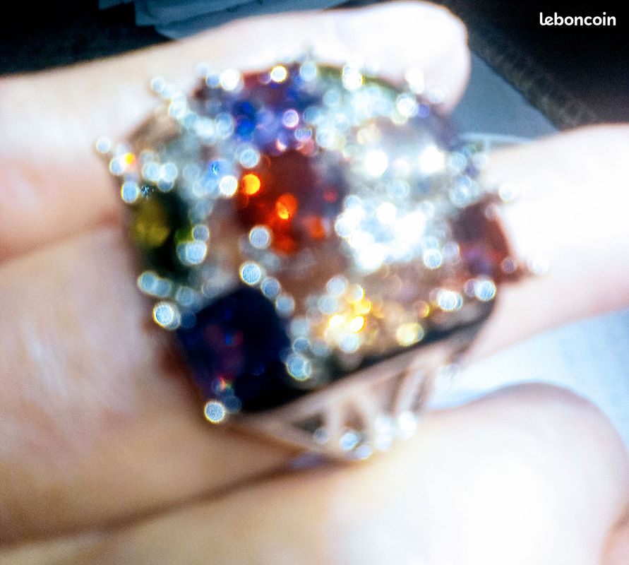 Bague pierre multicolore (image 1)