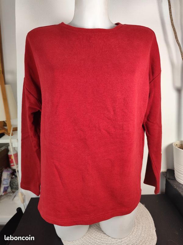 Sweat rouge - Pull & Bear Taille S (image 1)