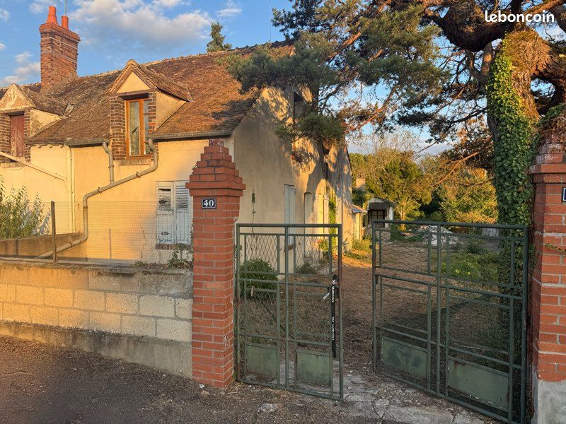 Maison 4 pièces 100 m² · à Corquilleroy · 100 m² · 66 500 €