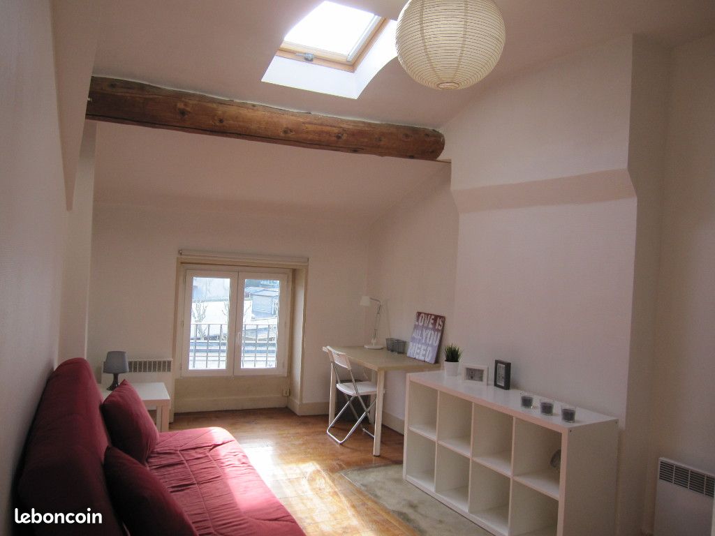 Appartement 1 pièce 25 m² · à Saint-Étienne · 25 m² · 385 €/mois