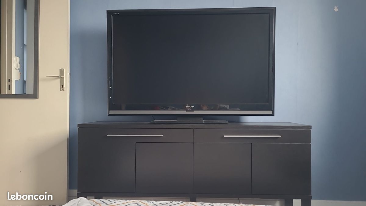 Meuble télévision (image 1)