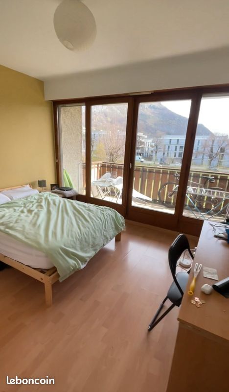 Appartement 5 pièces 103 m² · à Annecy · 103 m² · 535 €