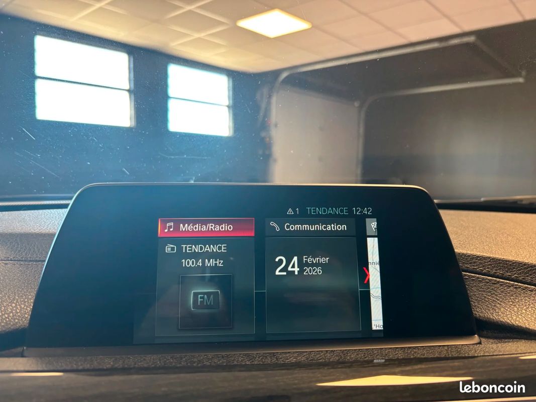 BMW SERIE 3 TOURING F31 LCI2 330i xDrive 252 ch BVA8 Lounge (image 28)