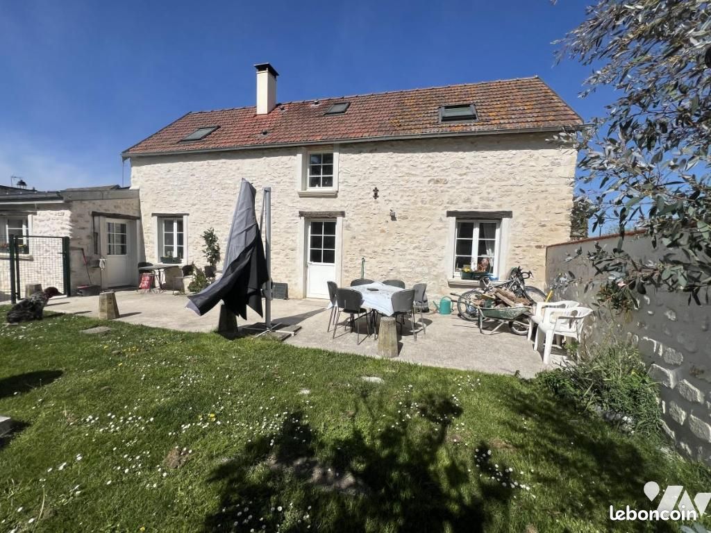 Maison 3 pièces 90 m² · à Montlognon · 90 m² · 1 400 €