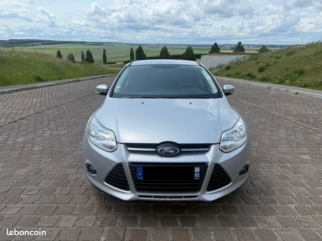 Ford focus 1.6 tdci 95cv pack titanium anne 2013 (image 3)