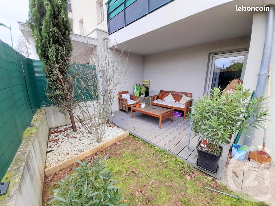 Appartement 2 pièces 42 m² · à Saint-Fons · 42 m² · 685 €