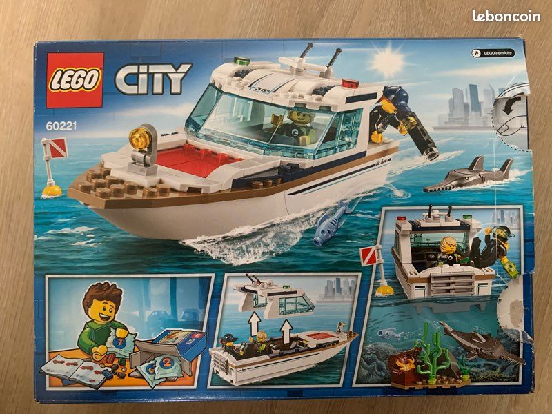 Lego City Boat Float (image 7)