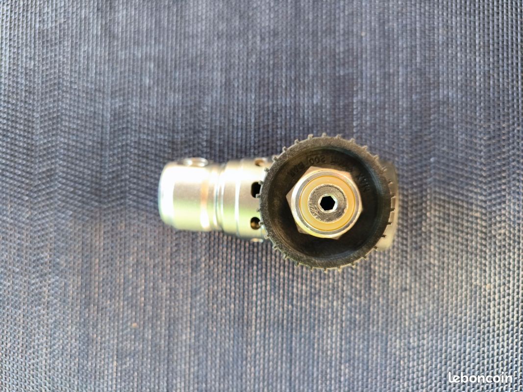 1er étage SCUBAPRO MK25 DIN plongée (image 4)