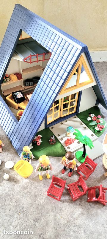 Playmobil 3230 - Maison De Vacances Avec Jardin, Famille Et Barbecue (neuf, Boîte D'origine)