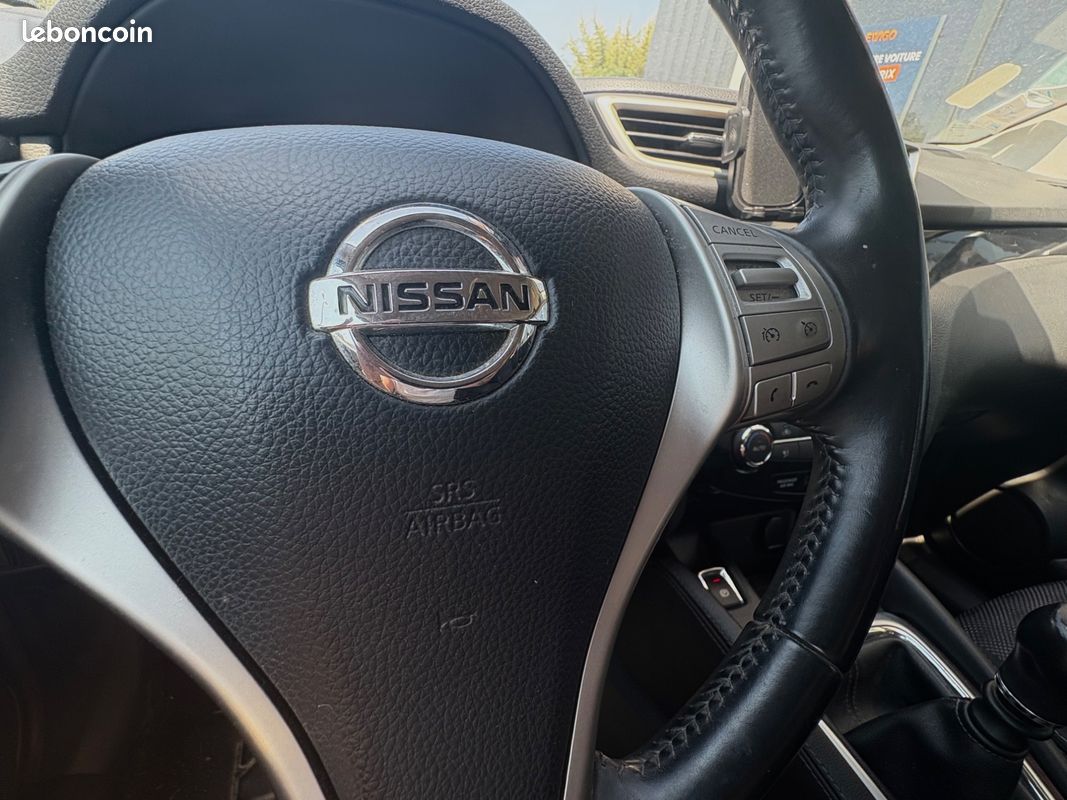 NISSAN Qashqai GENERATION-II 1.6 DCI 130CH Connect Edition - Caméra de recul - Radar AR (image 25)