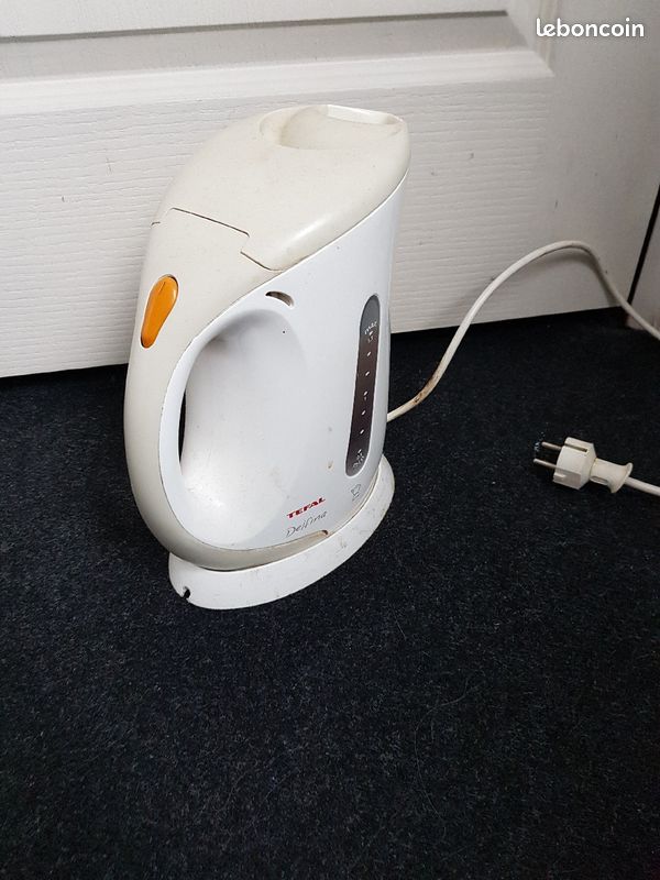 Bouilloire marque Tefal (image 1)