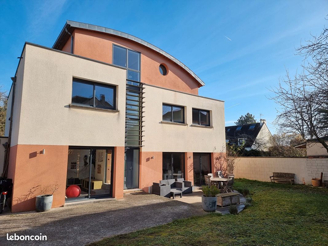 Maison a louer maisons-laffitte - 7 pièce(s) - 200 m2 - Surfyn