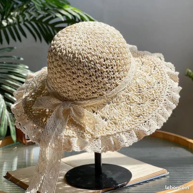 Chapeau (image 2)