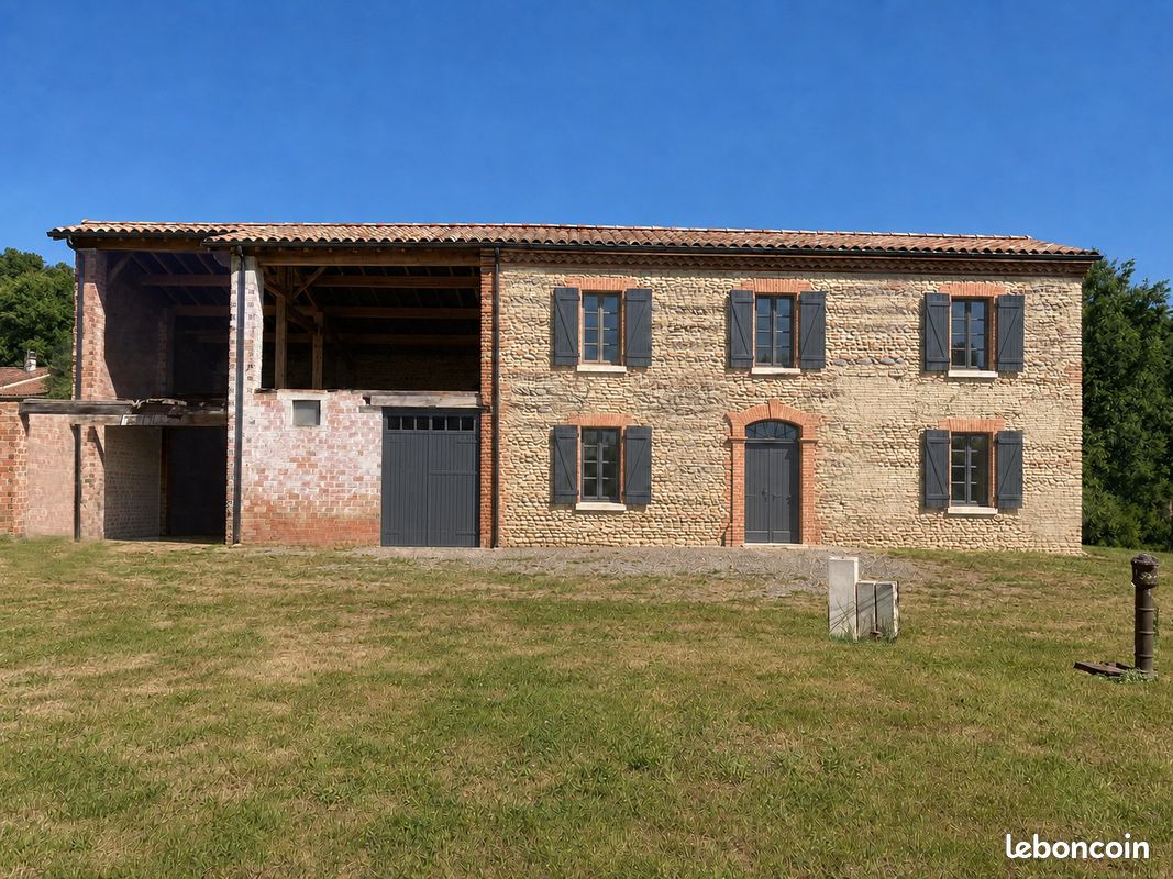 Maison 5 pièces 280 m² · à Marignac-Lasclares · 280 m² · 250 000 €