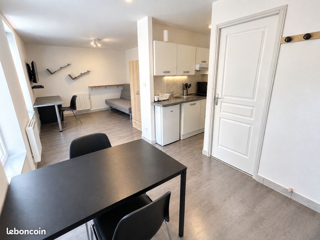 Appartement 1 pièce 25 m² · à Saint-Étienne · 25 m² · 370 €/mois