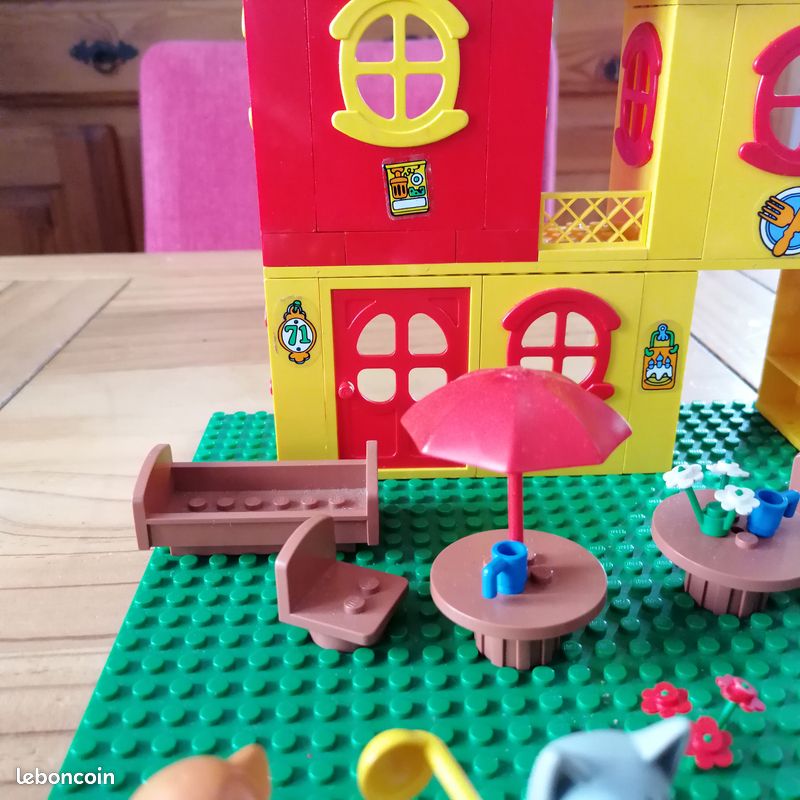 Lego vintage collection Fabuland 3672 L'hôtel et le restaurant