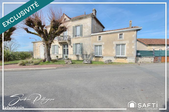 Propriété 9 pièces 274 m²