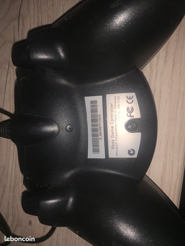 2 Manette Xbox premiere génération officiel (image 7)