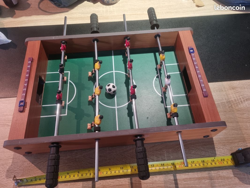 Mini babyfoot/foosball (image 1)