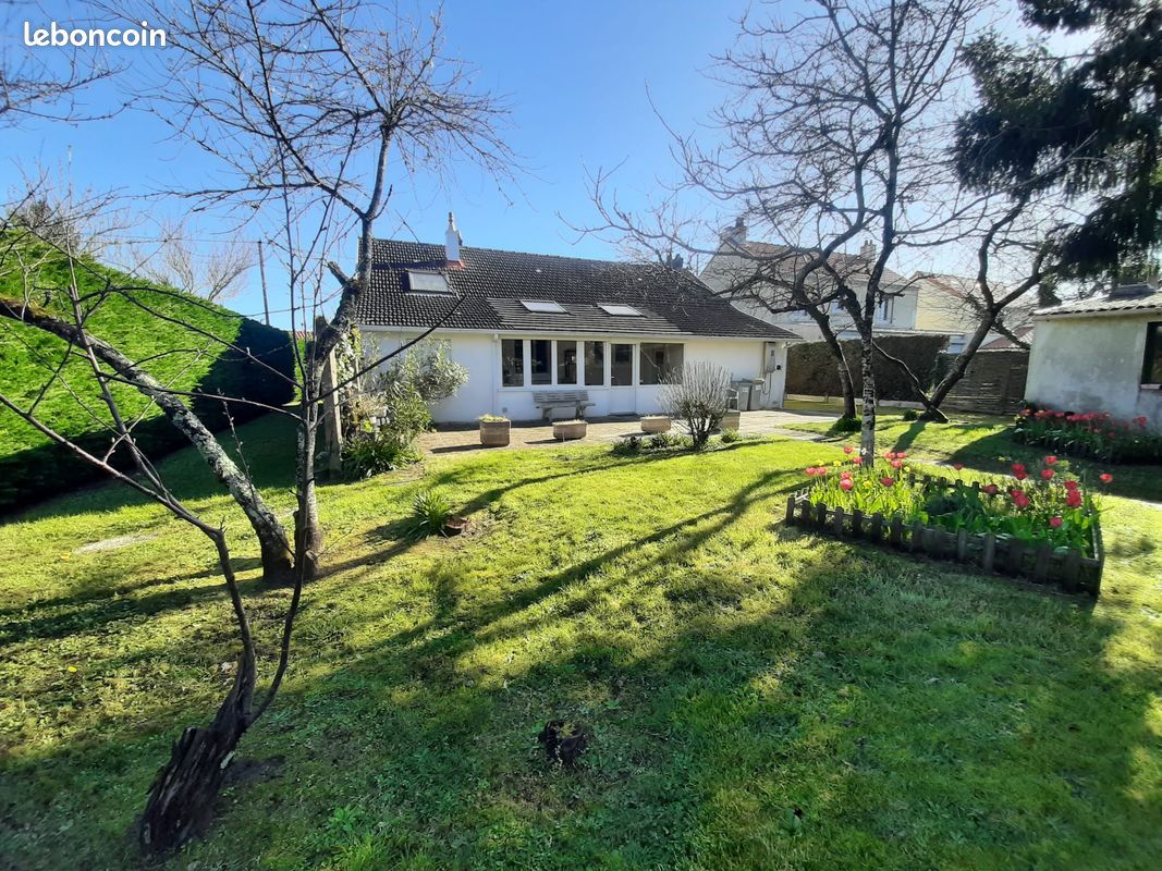 Maison 5 pièces 109 m² · à Les Sorinières · 109 m² · 305 000 €