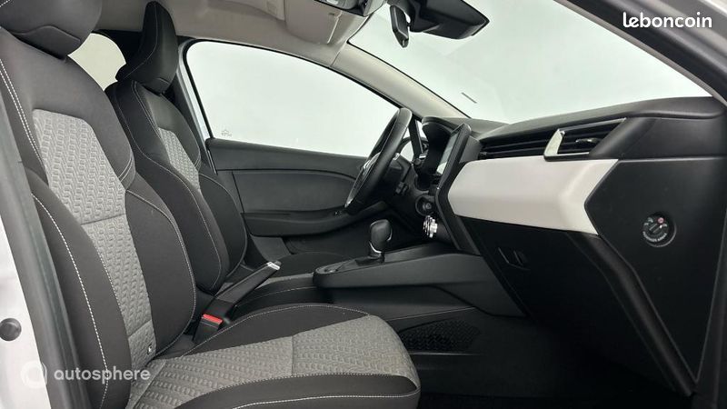 Renault Clio 1.6 E-Tech hybride 145ch Evolution (image 15)