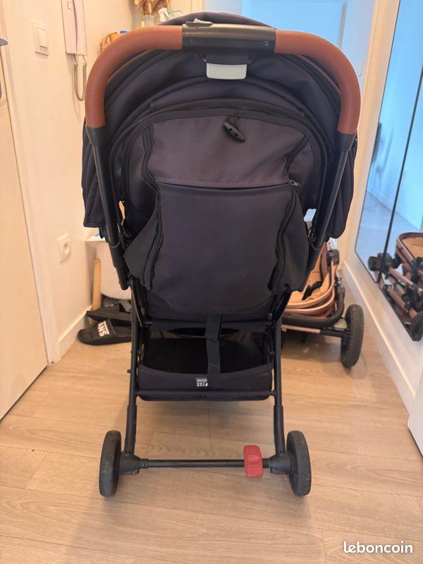Poussette compacte Lionelo très bon état (image 3)