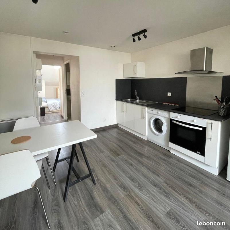 Appartement 2 pièces 27 m² · à Saint-Étienne · 27 m² · 420 €