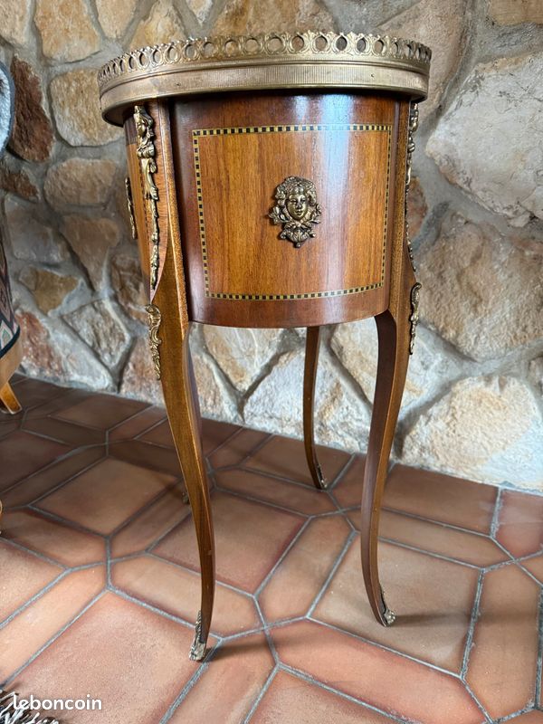 Table d’appoint style Louis XV Louis XVI (image 4)