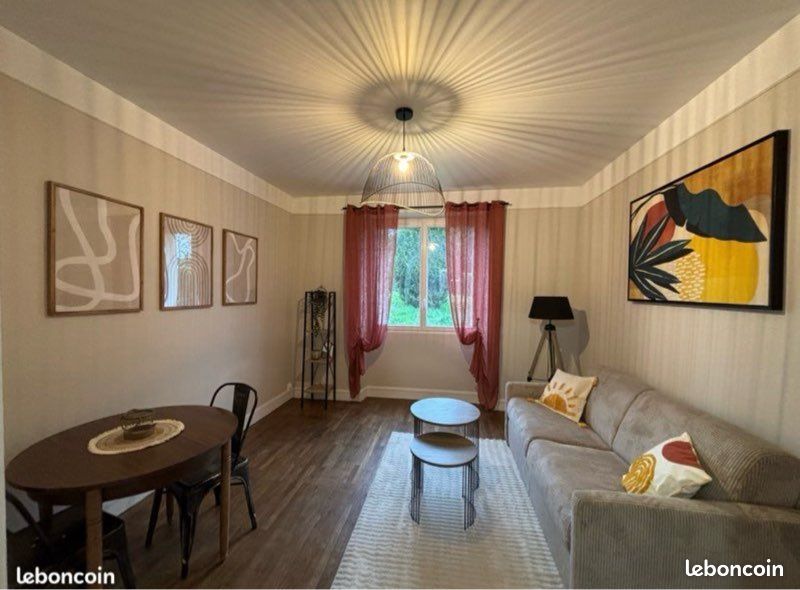 Appartement 1 pièce 28 m² · à Vire Normandie · 28 m² · 410 €