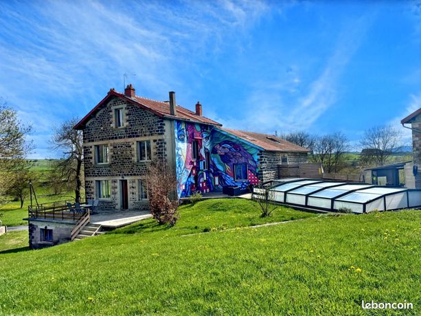 Gîte 11 pièces 367 m²