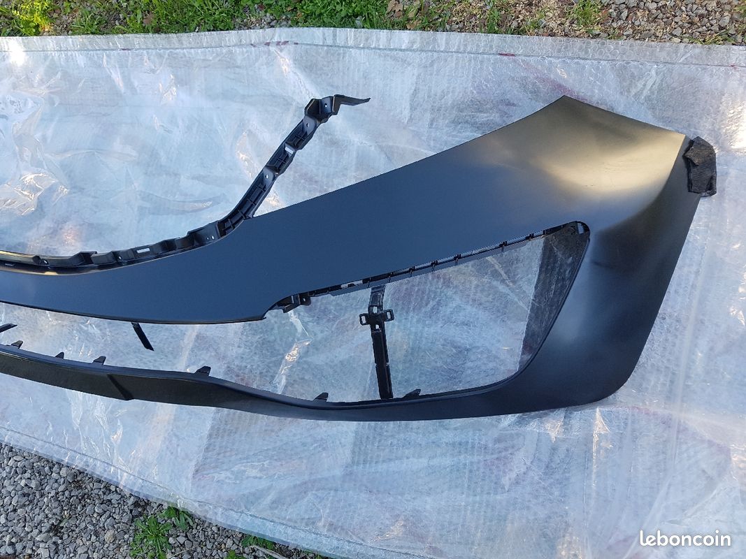 Pare choc avant KIA Sportage Neuf (image 3)