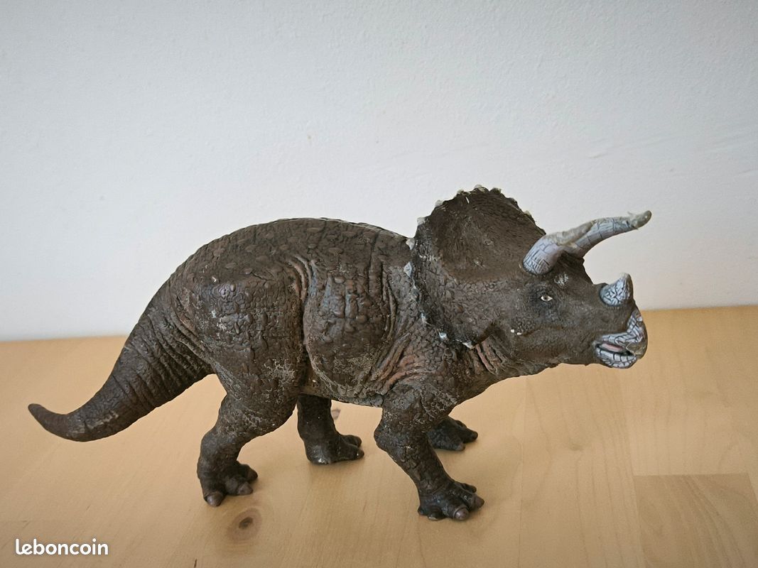 Tricératops Papo - Dinosaures figurines animaux (image 9)