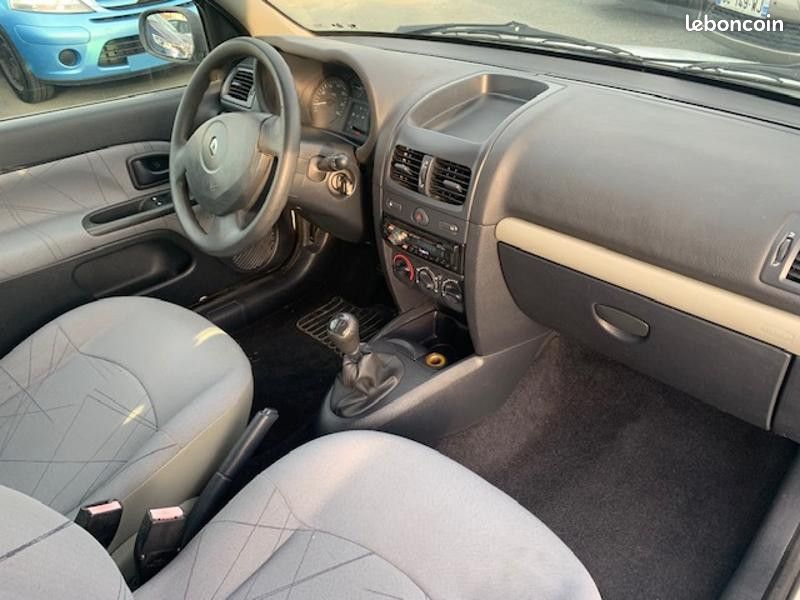 Renault Clio 1.2 (1149) 58ch Authentique 3p (image 8)